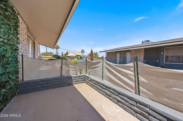 1313 N 48TH Street, Phoenix, AZ 85008