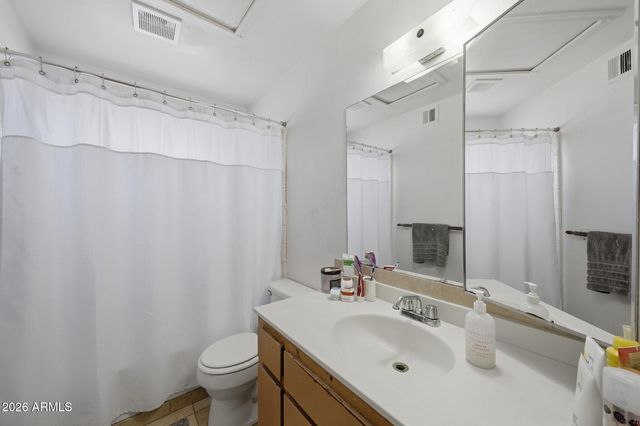 1313 N 48TH Street, Phoenix, AZ 85008