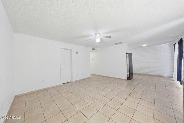 1313 N 48TH Street, Phoenix, AZ 85008