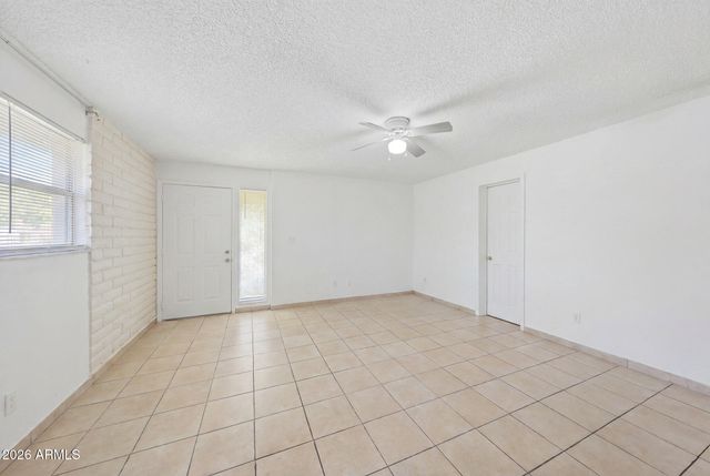 1313 N 48TH Street, Phoenix, AZ 85008