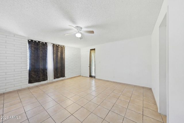 1313 N 48TH Street, Phoenix, AZ 85008
