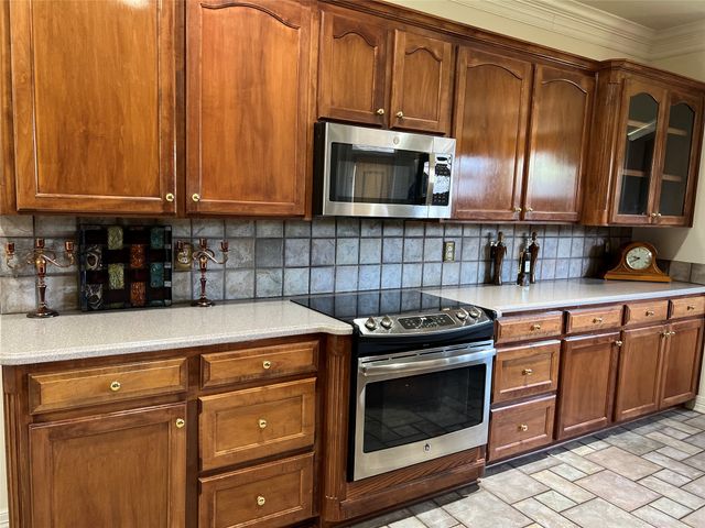 2012 Regent Circle, Bossier City, LA 71111