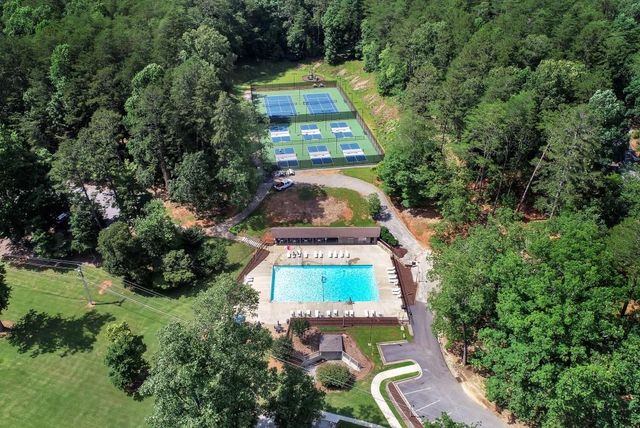 161 Falling Creek, Sautee Nacoochee, GA 30571