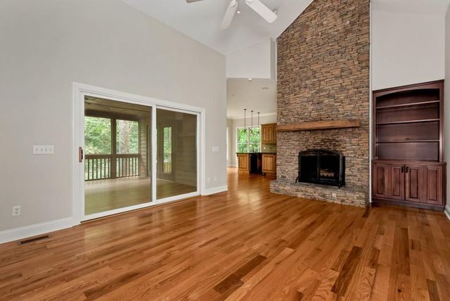 161 Falling Creek, Sautee Nacoochee, GA 30571