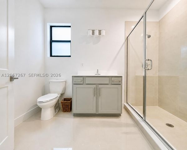 14602 SW 23th Ter, Miami, FL 33175