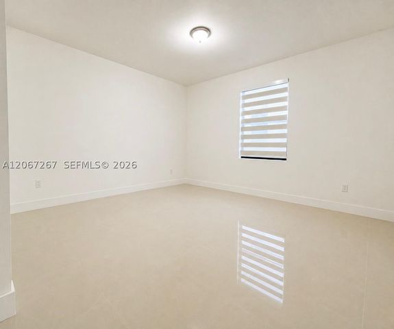 14602 SW 23th Ter, Miami, FL 33175