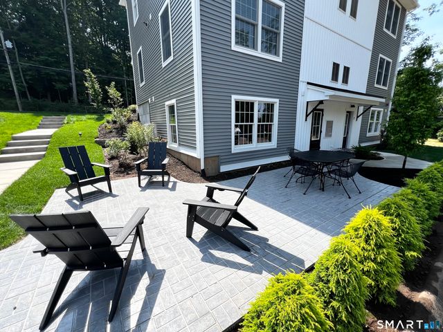 179 Butternut Street B, Middletown, CT 06457
