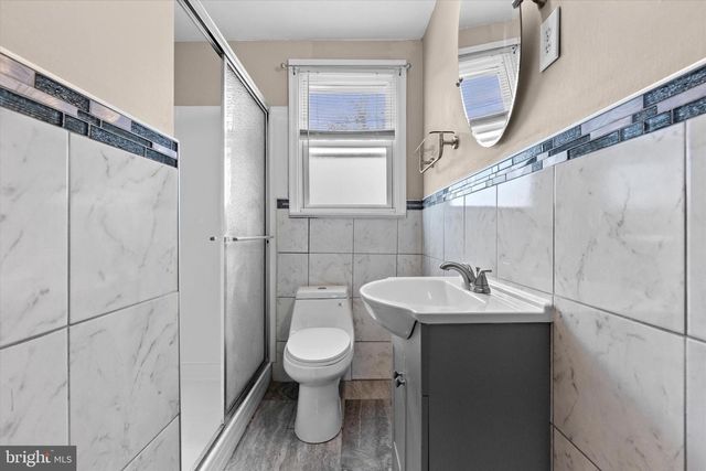 504 N ENOLA DR, Enola, PA 17025