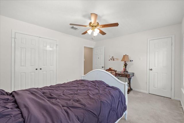 4318 Island Hills Drive, Pasadena, TX 77059