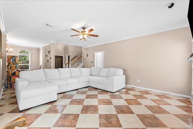 4318 Island Hills Drive, Pasadena, TX 77059