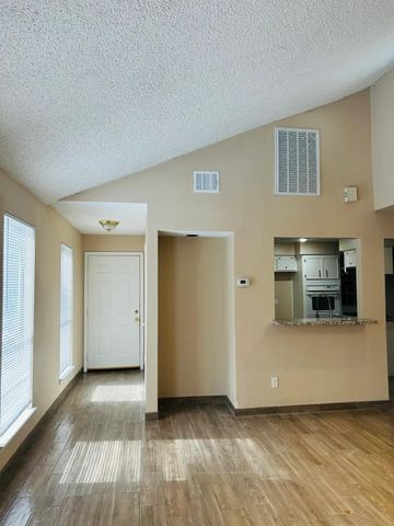 11350 Oakcenter Drive, Houston, TX 77072