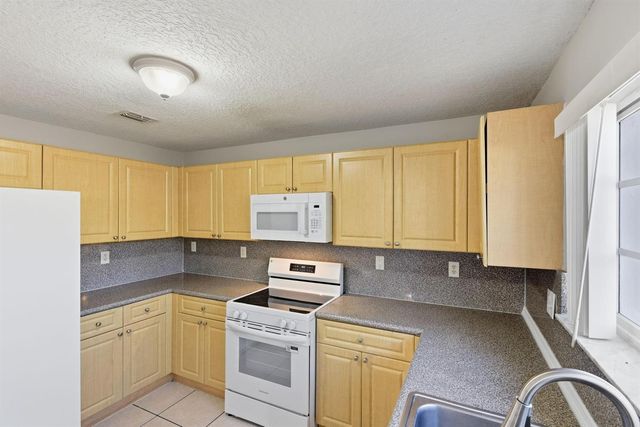 14000 SW 260th Street 105, Homestead, FL 33032