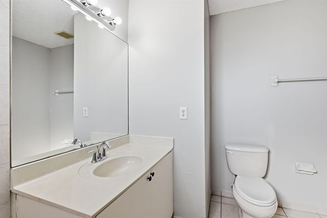 14000 SW 260th Street 105, Homestead, FL 33032