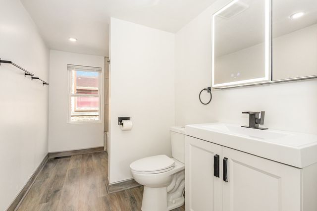 7810 S Bishop Street, Chicago, IL 60620