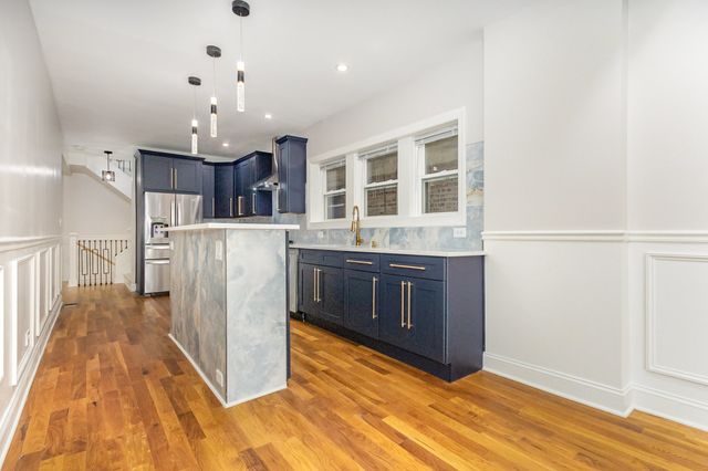 7810 S Bishop Street, Chicago, IL 60620