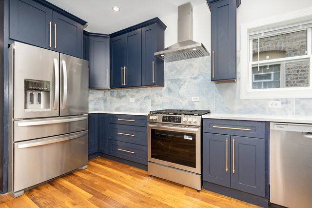 7810 S Bishop Street, Chicago, IL 60620