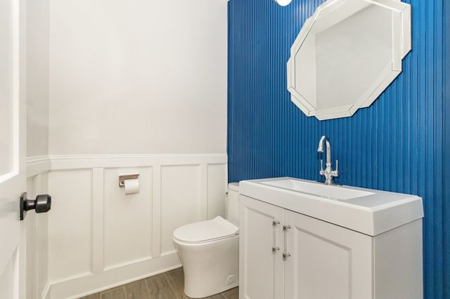 7810 S Bishop Street, Chicago, IL 60620