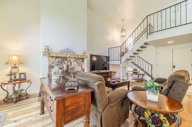 236 Shirley Lane, Palmdale, CA 93551