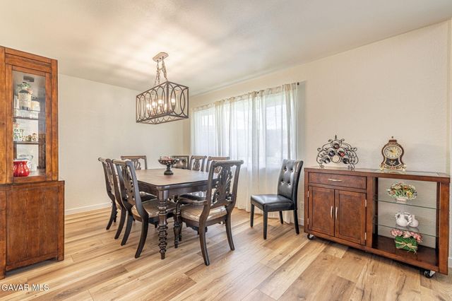 236 Shirley Lane, Palmdale, CA 93551