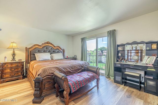 236 Shirley Lane, Palmdale, CA 93551