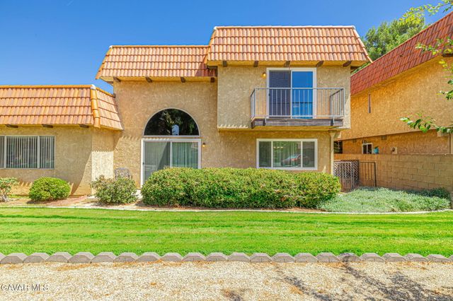 236 Shirley Lane, Palmdale, CA 93551
