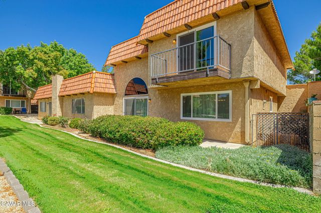 236 Shirley Lane, Palmdale, CA 93551