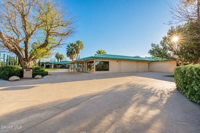 236 Shirley Lane, Palmdale, CA 93551