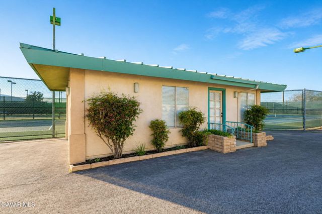 236 Shirley Lane, Palmdale, CA 93551