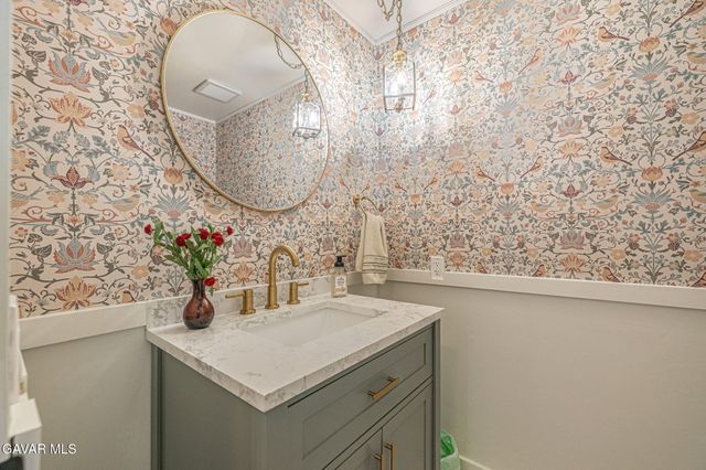236 Shirley Lane, Palmdale, CA 93551
