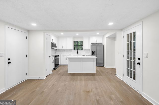 630 Pennylake Court, Stone Mountain, GA 30087
