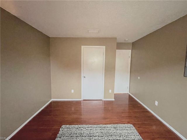 1414 Highnoon PL, Virginia Beach, VA 23462
