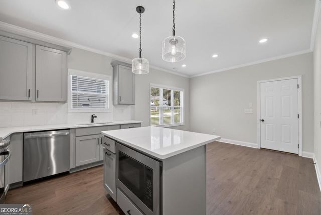 897 Bessie Court, Loganville, GA 30052