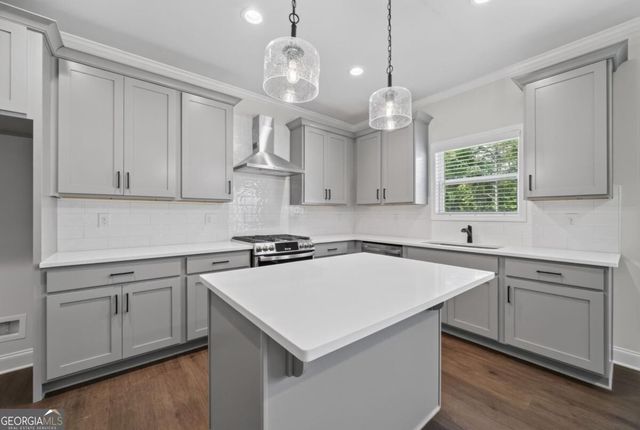 897 Bessie Court, Loganville, GA 30052