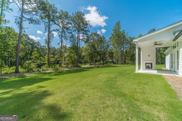 897 Bessie Court, Loganville, GA 30052