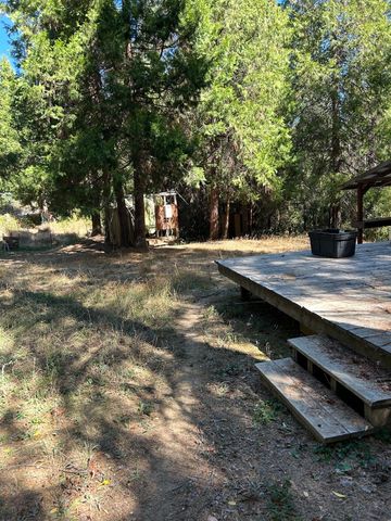 10311 school st, North San Juan, CA 95960