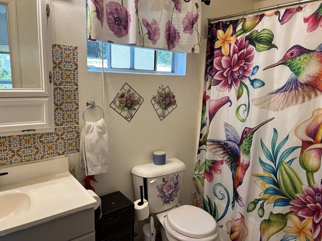 10311 school st, North San Juan, CA 95960