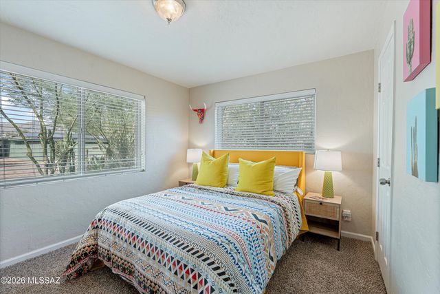 3002 E Loretta Drive, Tucson, AZ 85716