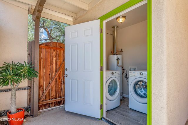 3002 E Loretta Drive, Tucson, AZ 85716