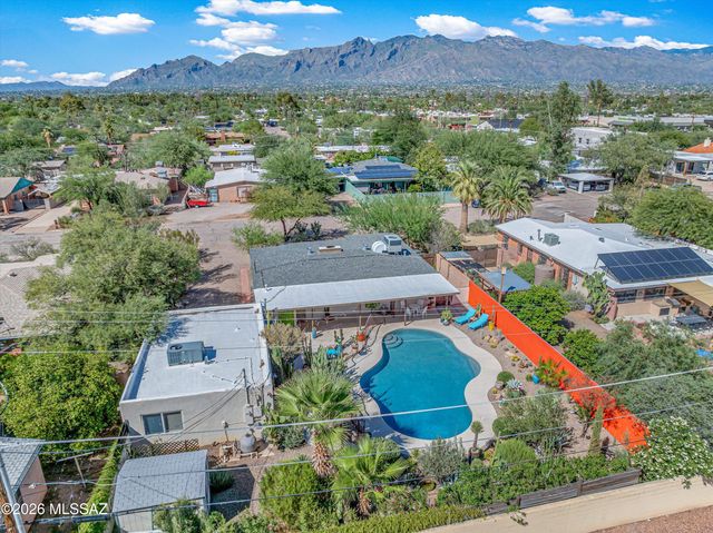 3002 E Loretta Drive, Tucson, AZ 85716