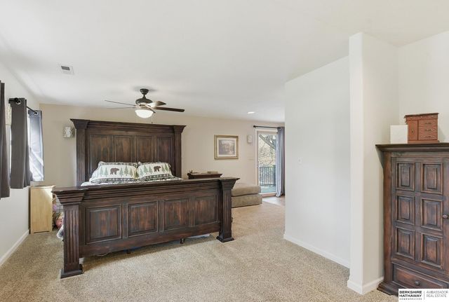 1106 Bellevue Boulevard N, Bellevue, NE 68005