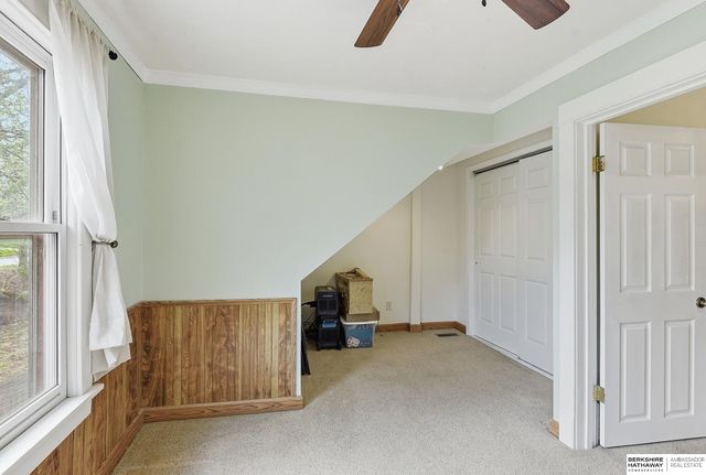 1106 Bellevue Boulevard N, Bellevue, NE 68005