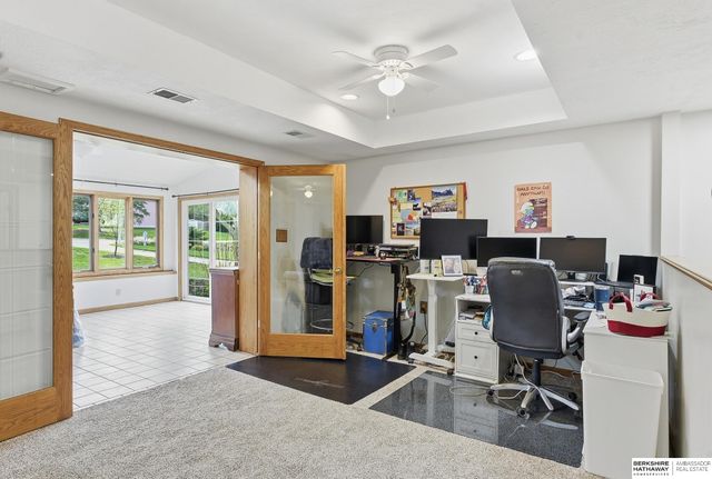 1106 Bellevue Boulevard N, Bellevue, NE 68005