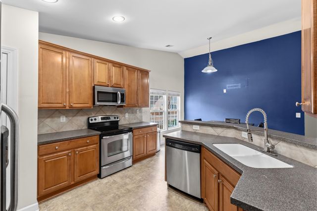 687 Twinflower St., Little River, SC 29566