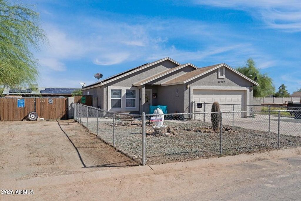 12600 W MADERO Drive, Arizona City, AZ 85123