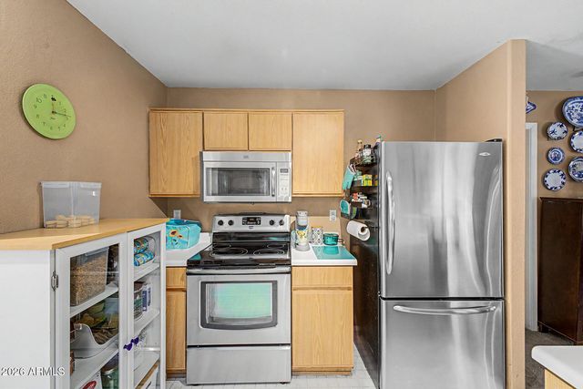 2029 W 18TH Avenue, Apache Junction, AZ 85120