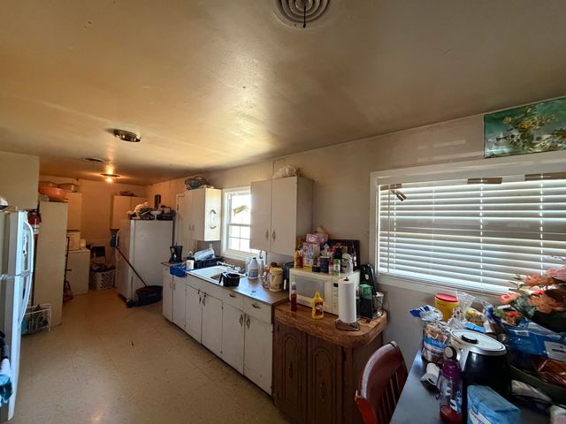 219 Redbud Avenue, Lubbock, TX 79403