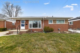 18053 Airport Road, Fraser, MI 48026