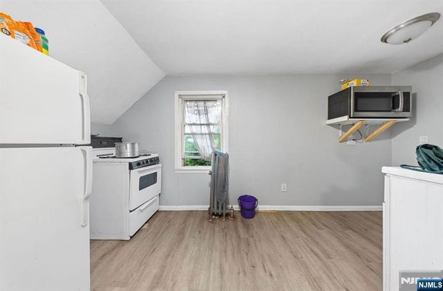 166 Bergen Avenue, Jersey City, NJ 07305