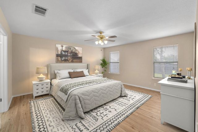 100 Bennett CV, Hutto, TX 78634