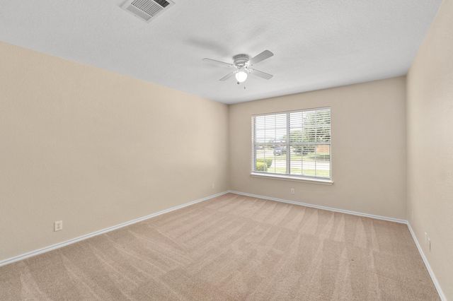 100 Bennett CV, Hutto, TX 78634